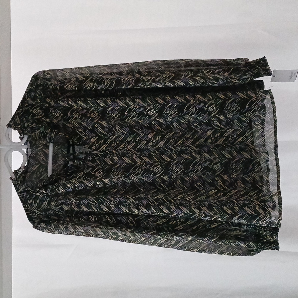 Elegant Patterned Blouse